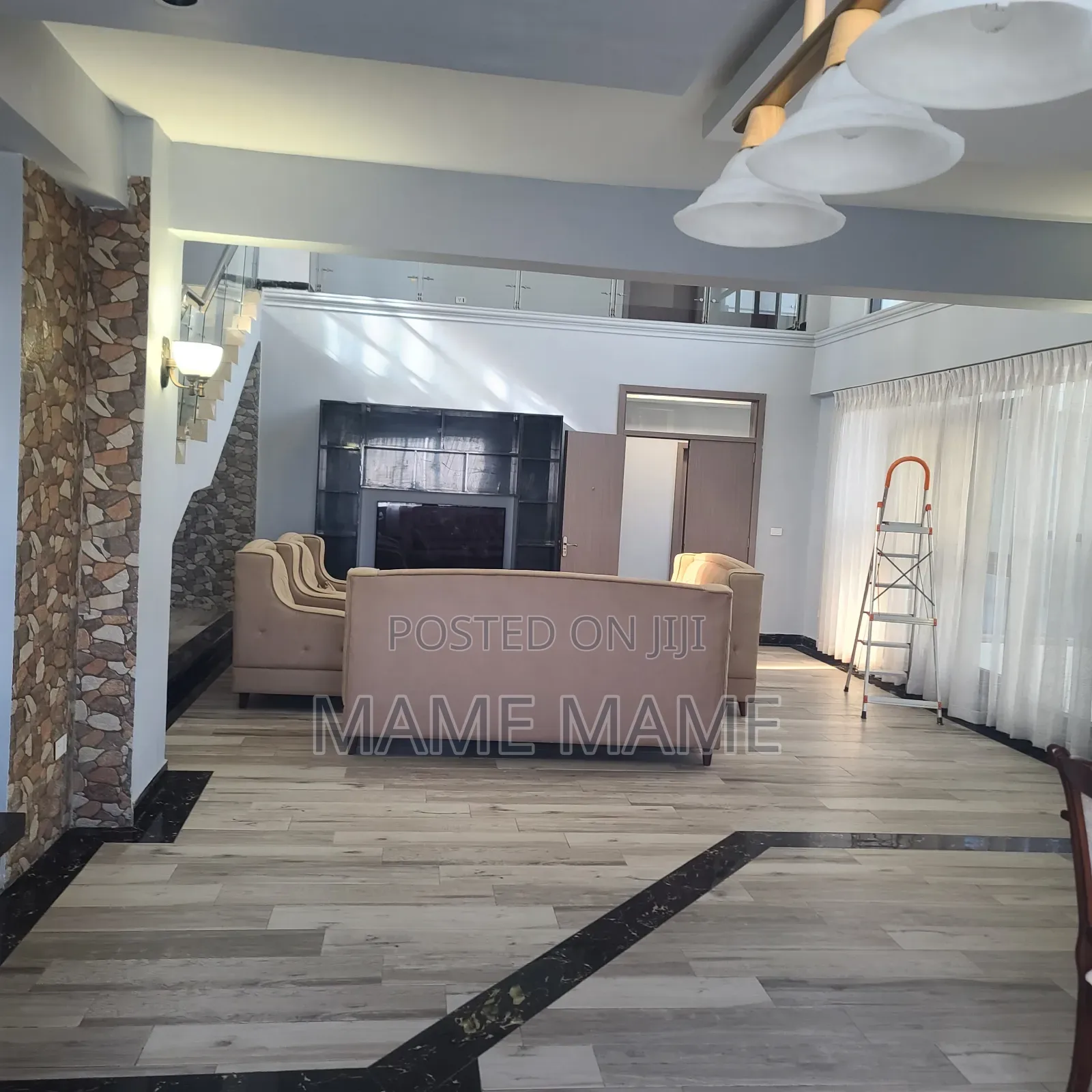 Furnished 6bdrm Penthouse in Addis Abeba, Bole for rent