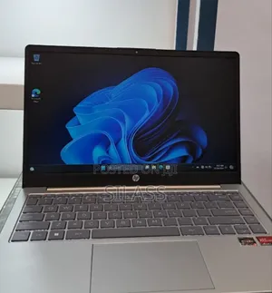 New Laptop HP Stream Notebook 8GB AMD Ryzen 5 SSD 512GB