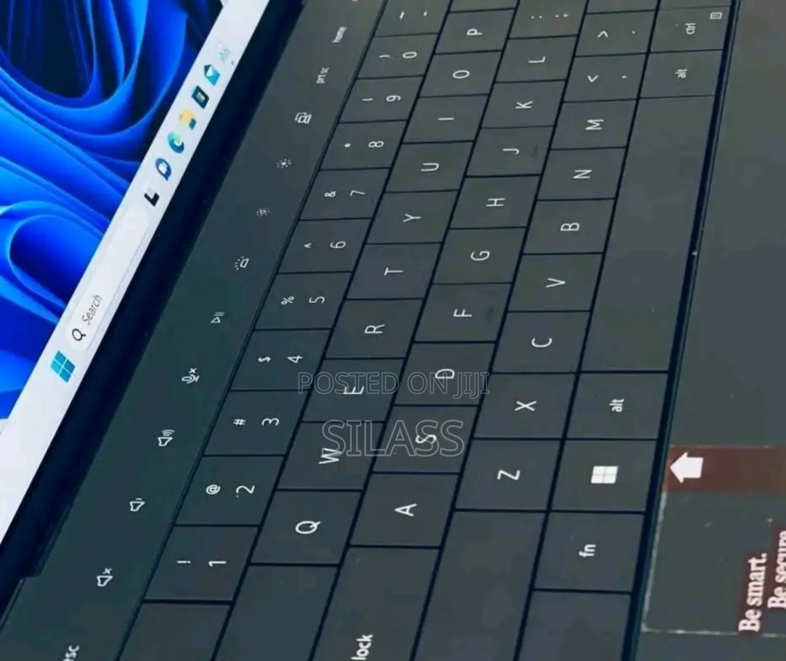 New Laptop Asus ZenBook Flip S UX370UA 16GB Intel Core I7 SSD 1T