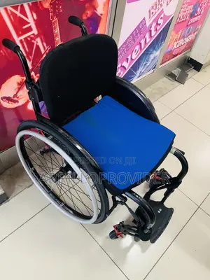 የልጆች ዊልቸር 150kgs Capacity Wheelchair₹£Wheelchair