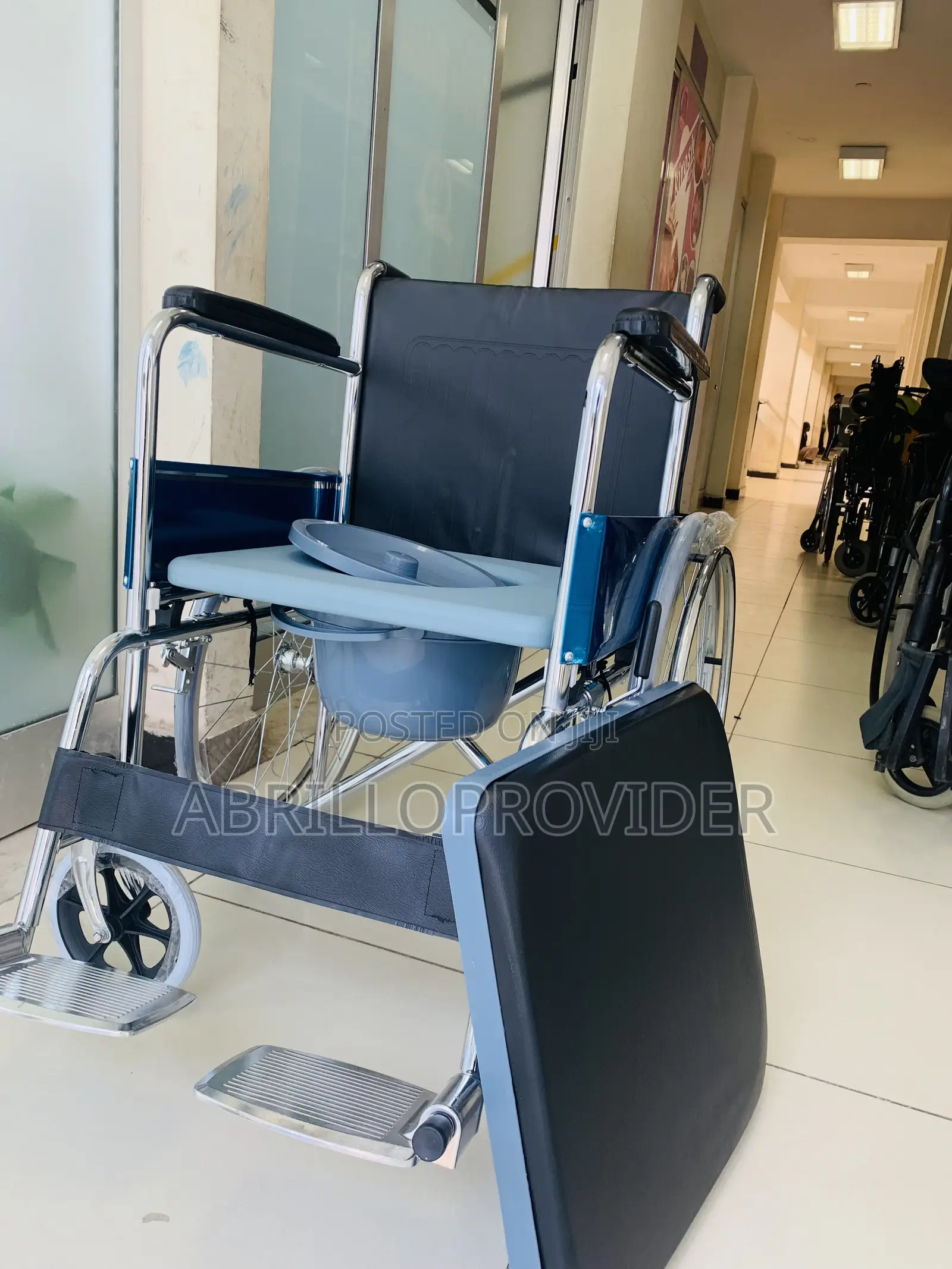 Toilet፩፻ወልቸር¥Wheelchair2:4wheelchair2 7wheelchair3