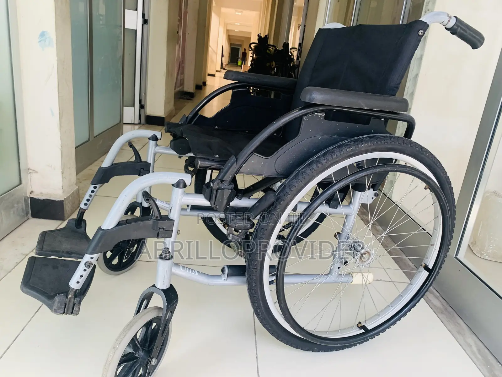 Wheelchair6)5wheelchair2wheelchair2wheelchair1wheelchair3i6