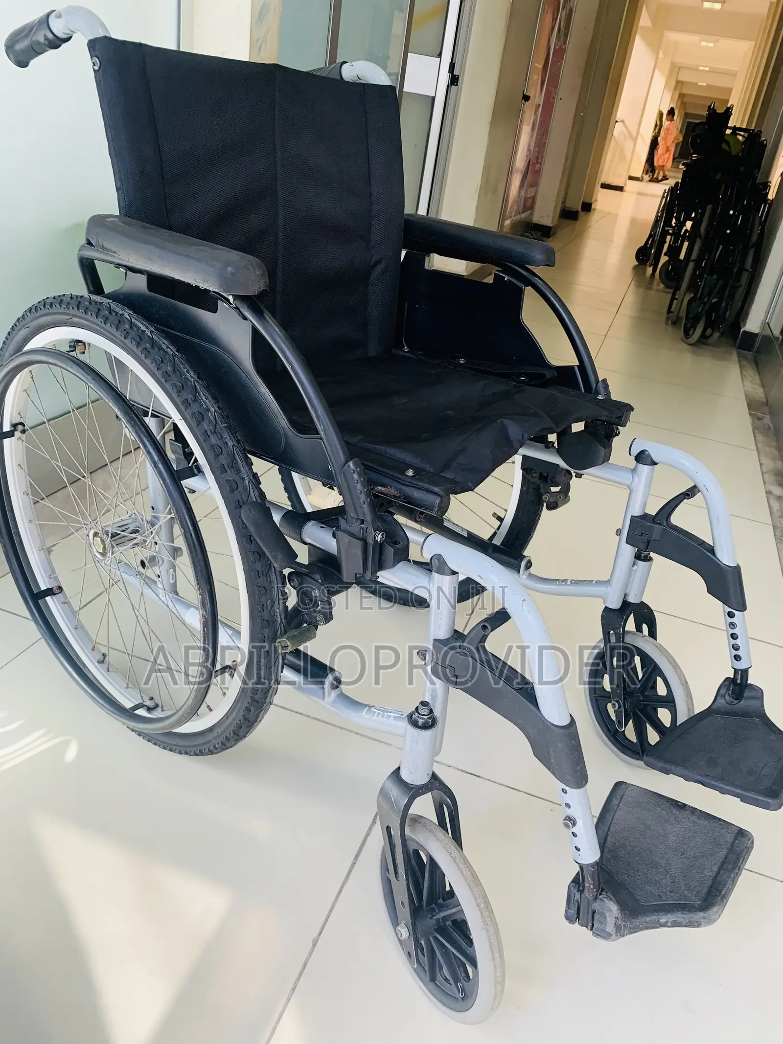 Wheelchair6)5wheelchair2wheelchair2wheelchair1wheelchair3i6