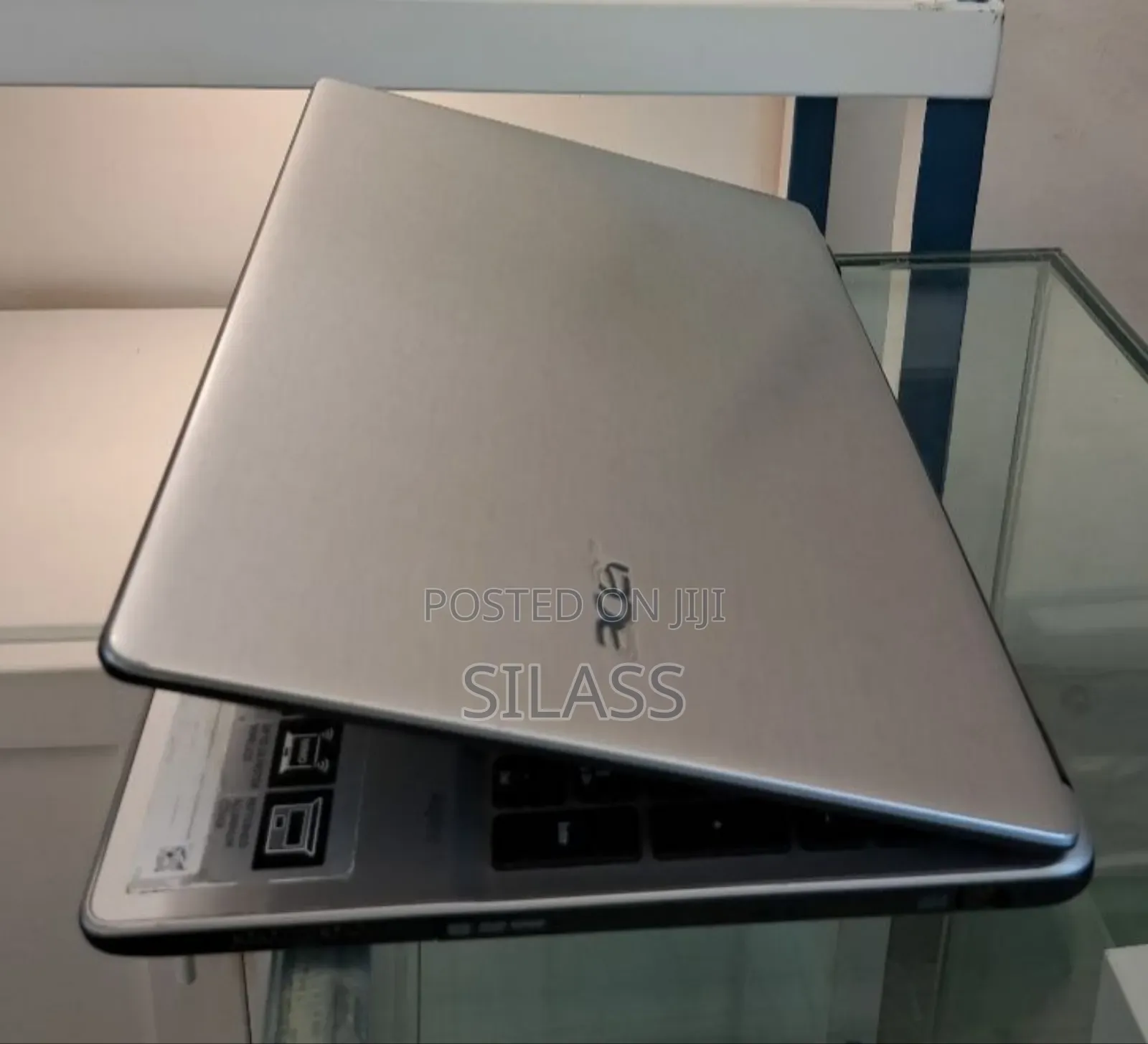 New Laptop Acer Aspire VX 15 8GB Intel Core I5 SSD 256GB