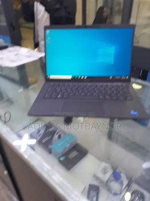 New Laptop Dell Latitude 5310 8GB Intel Core I5 SSD 512GB