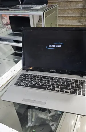 Photo - New Laptop Samsung Galaxy Book 2 8GB Intel Core I5 HDD 1T