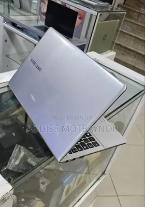 New Laptop Samsung Galaxy Book 2 8GB Intel Core I5 HDD 1T