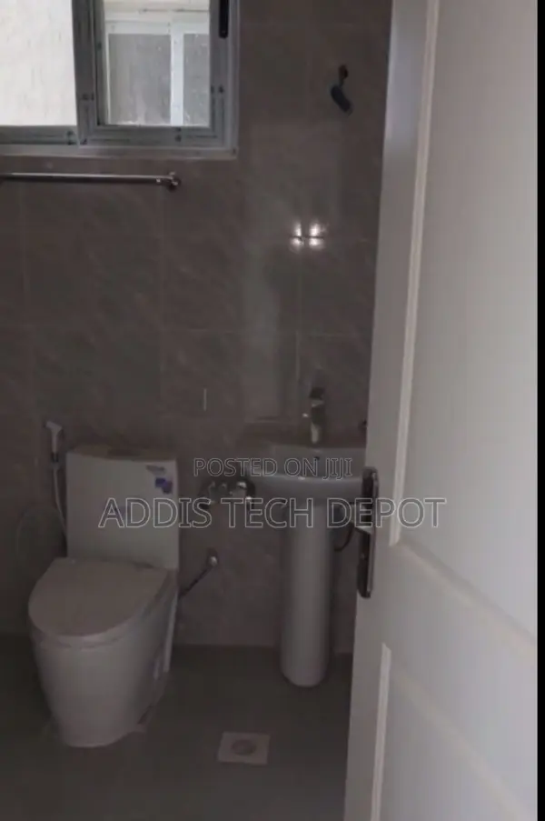 3bdrm Apartment in Getas Real State, Yeka for sale