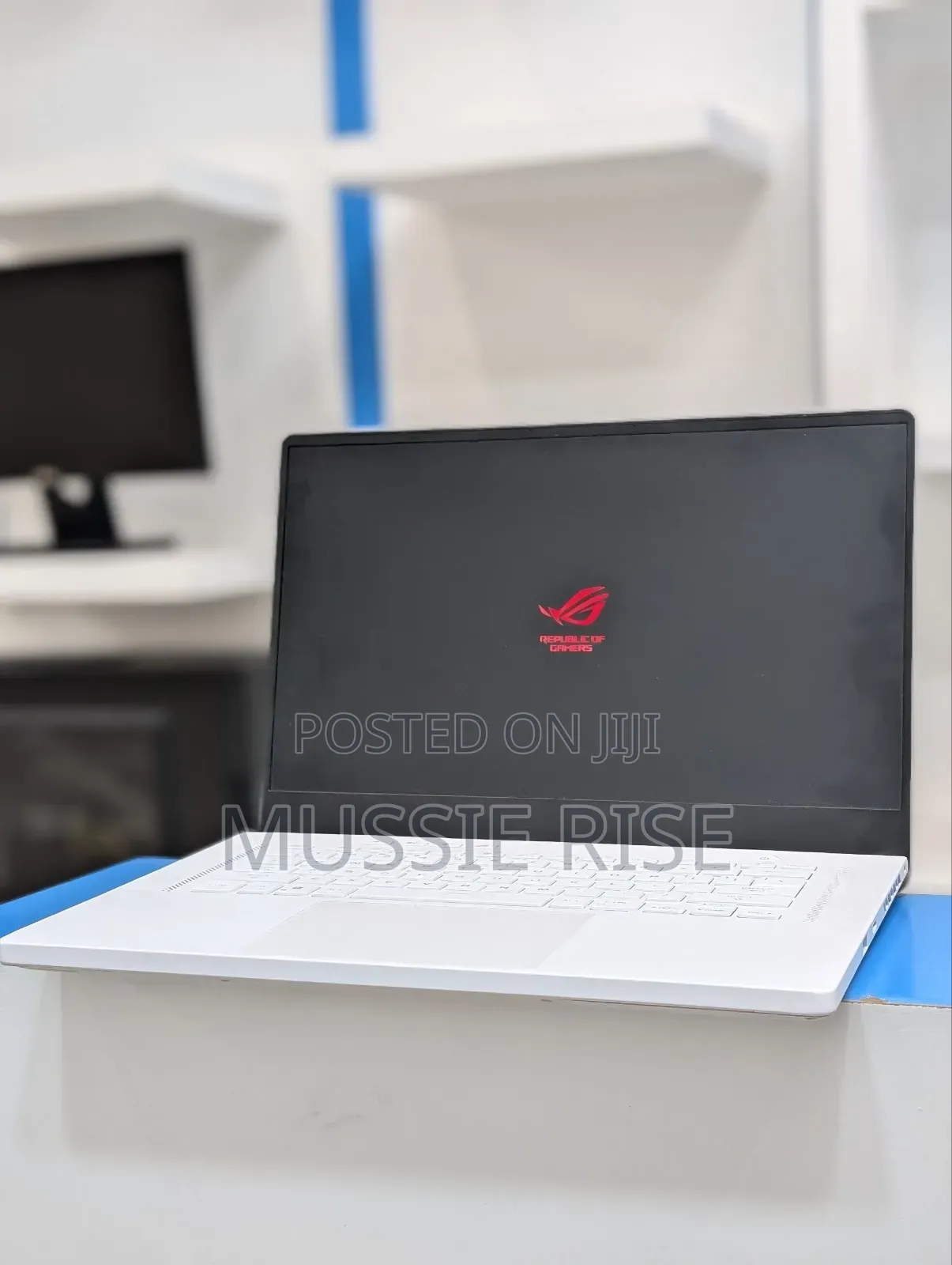 New Laptop Asus ROG Zephyrus G15 16GB AMD Ryzen 9 SSD 1T