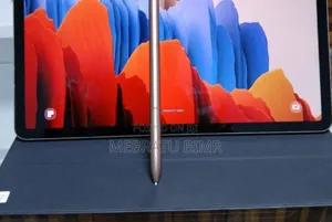 Photo - New Samsung Galaxy Tab S7 128 GB Gray