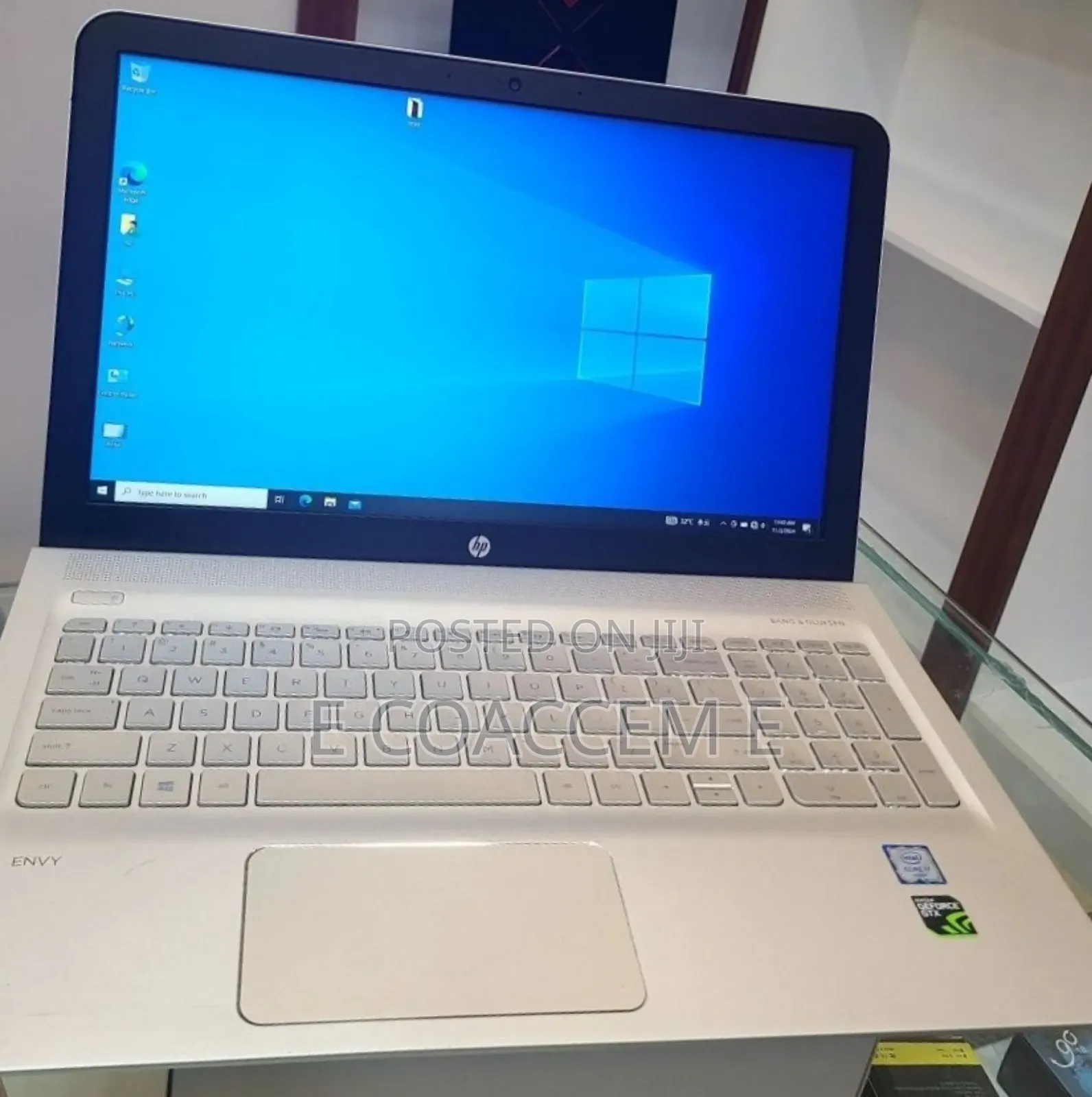New Laptop HP 8GB Intel Core I7 HDD+SSD 1T