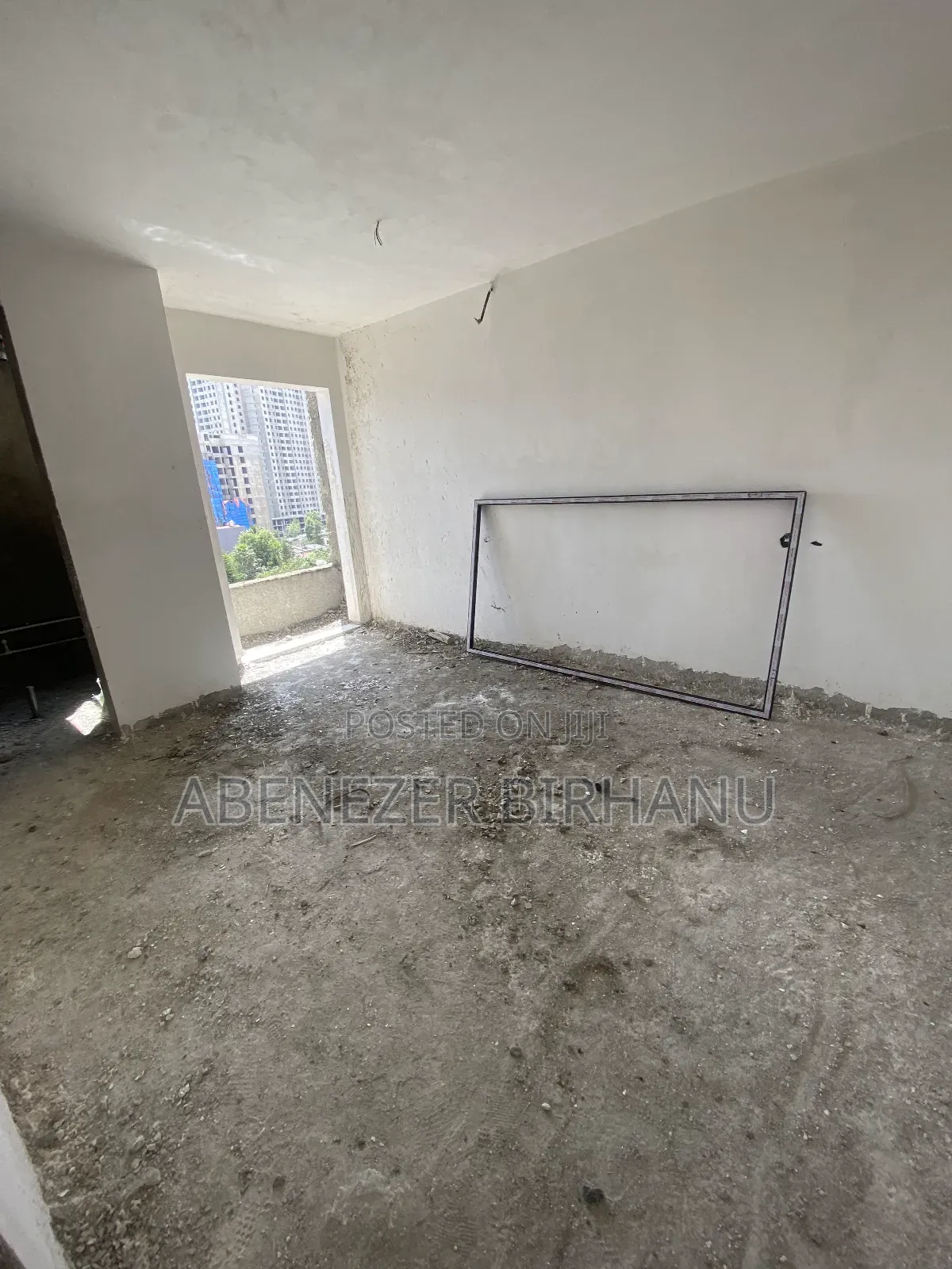 3bdrm Apartment in Yeka for sale