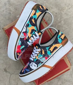  Vans Authentic ‘Off the Wall’ Triple Sole Low Top Shoes