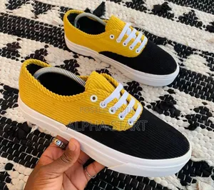  Vans Era Pro ‘Yellow Velvet’ Shoes
 Made in Vietnam