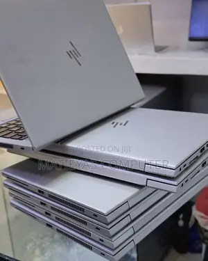 New Laptop Apple MacBook Pro M1 16GB Intel Core I7 SSD 512GB