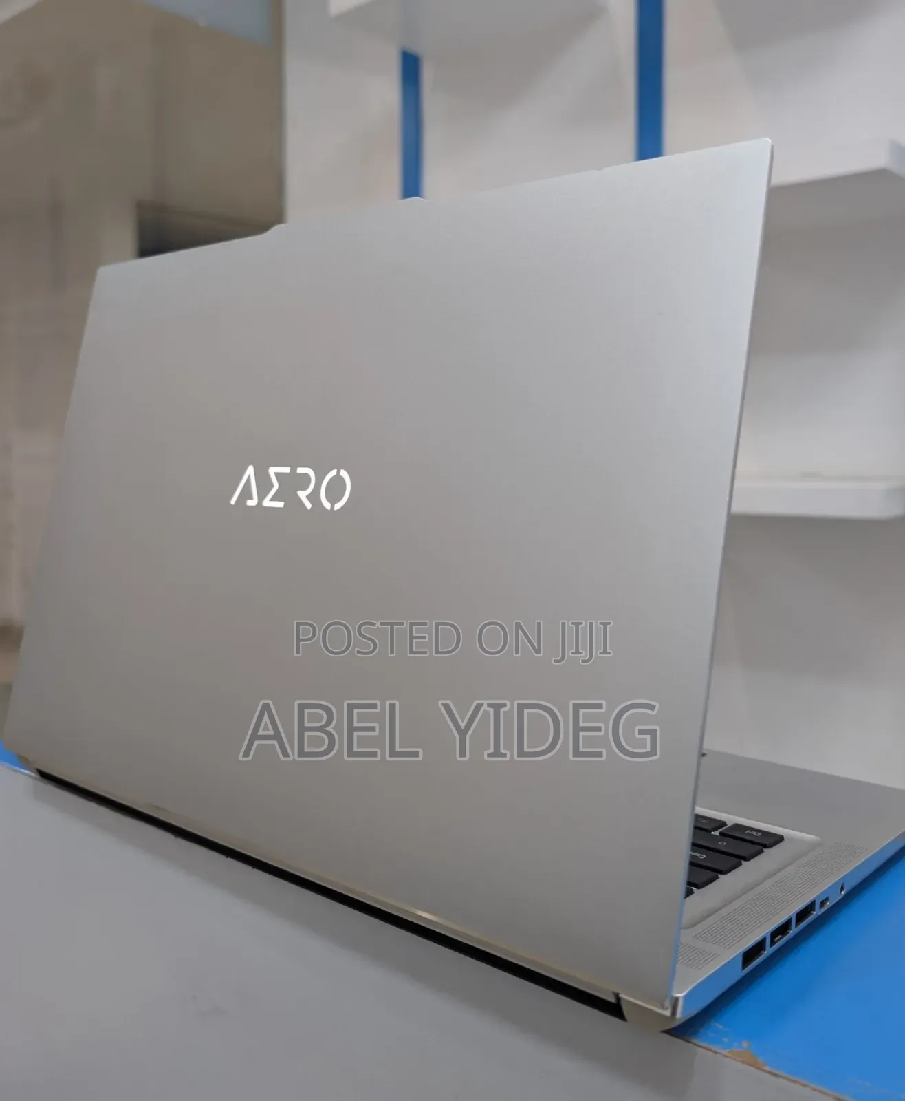 New Laptop Gigabyte AERO 15 16GB Intel Core I7 SSD 2T