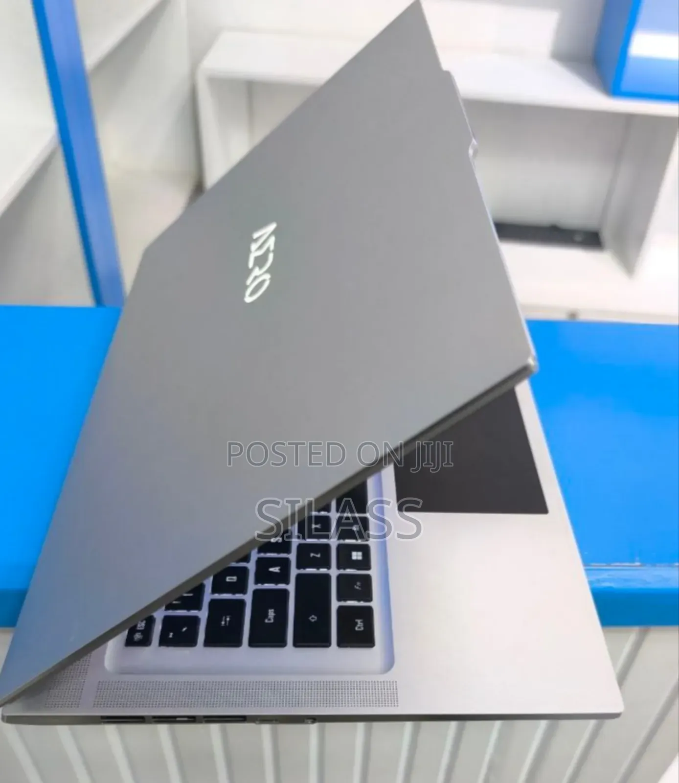 New Laptop Gigabyte AERO 15 16GB Intel Core I7 SSD 2T