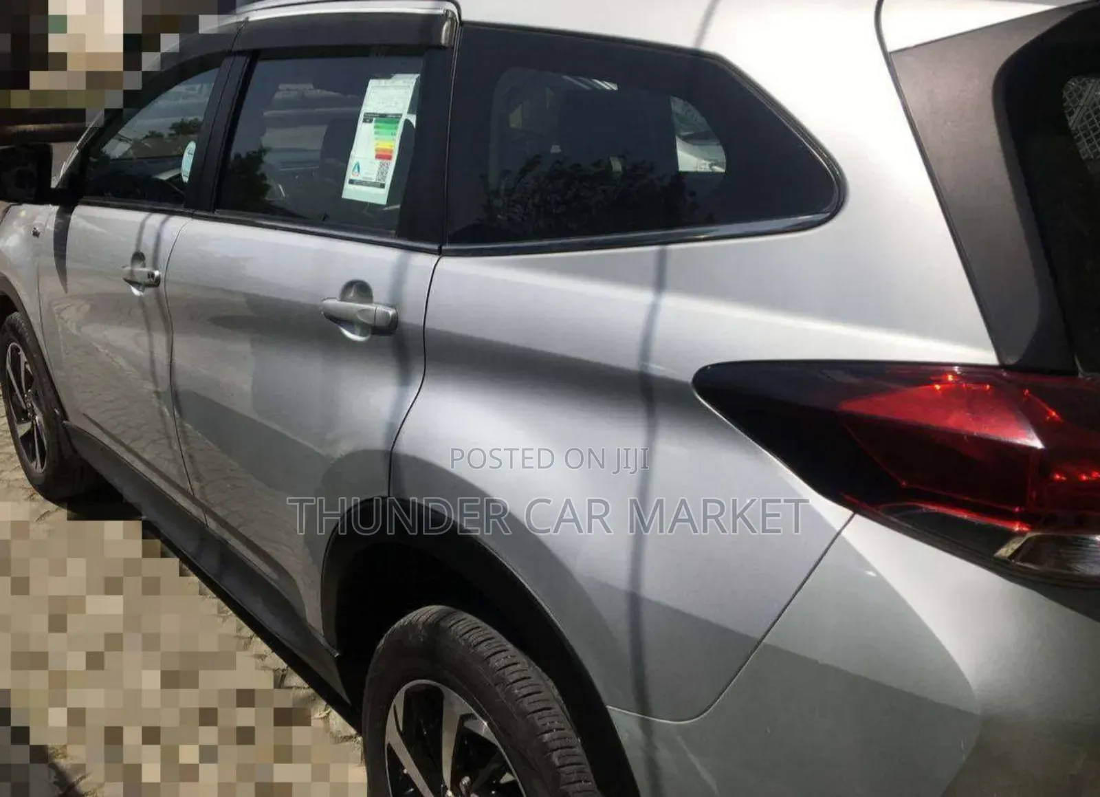 Toyota Rush 2023 Silver