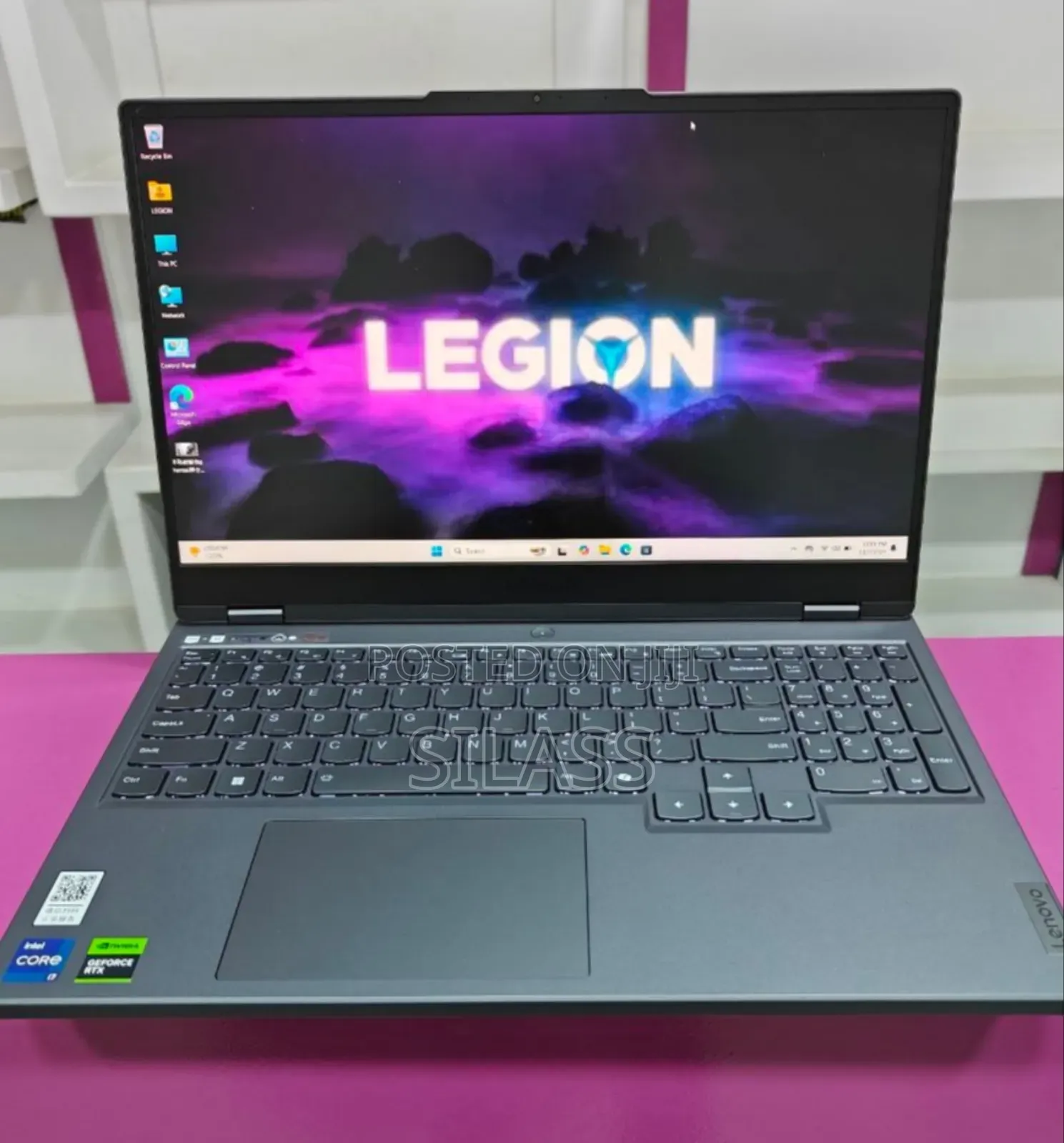 New Lenovo Legion Y7000P IRX9 Gaming Laptop 24GB Intel Core I7 SSD 1T