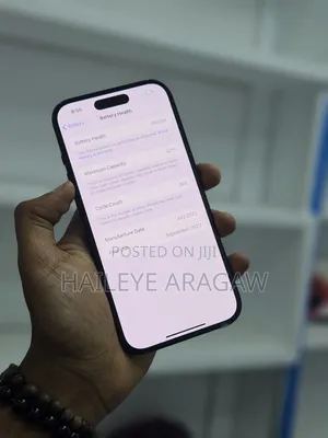 New Apple iPhone 15 256 GB Black