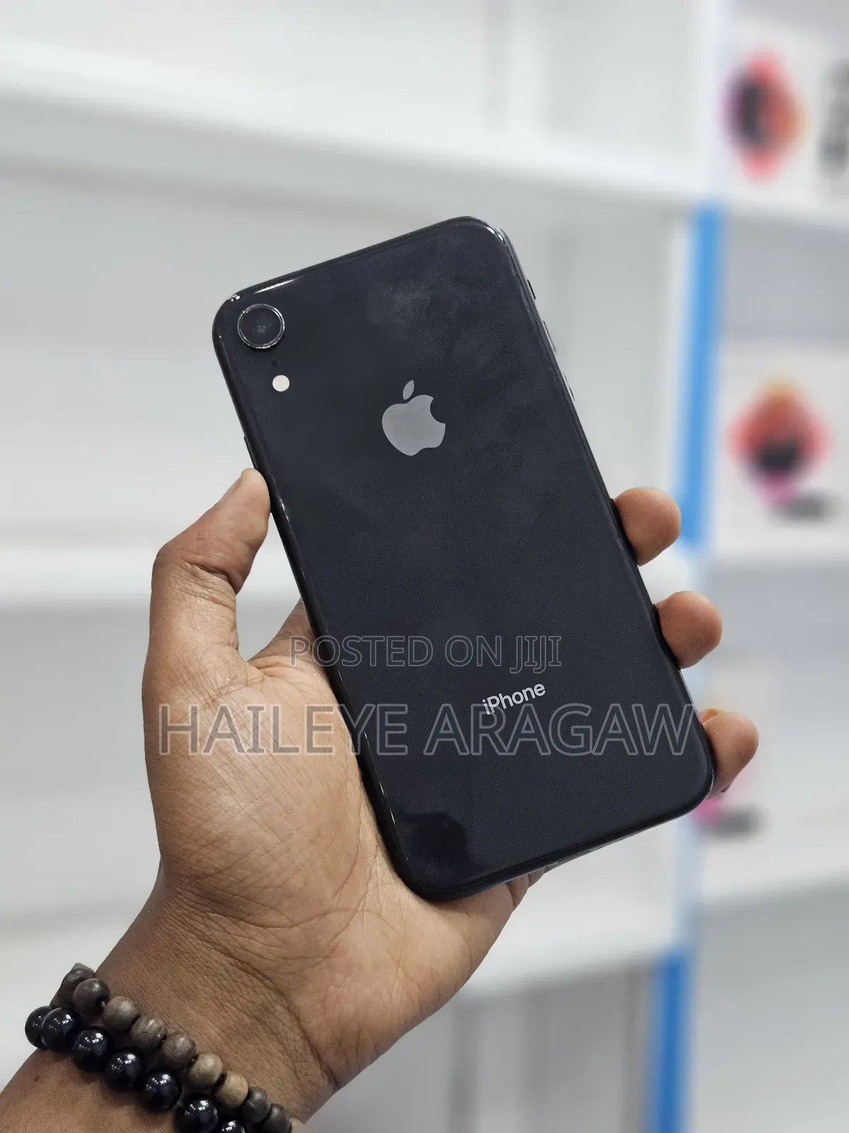New Apple iPhone XR 64 GB Black