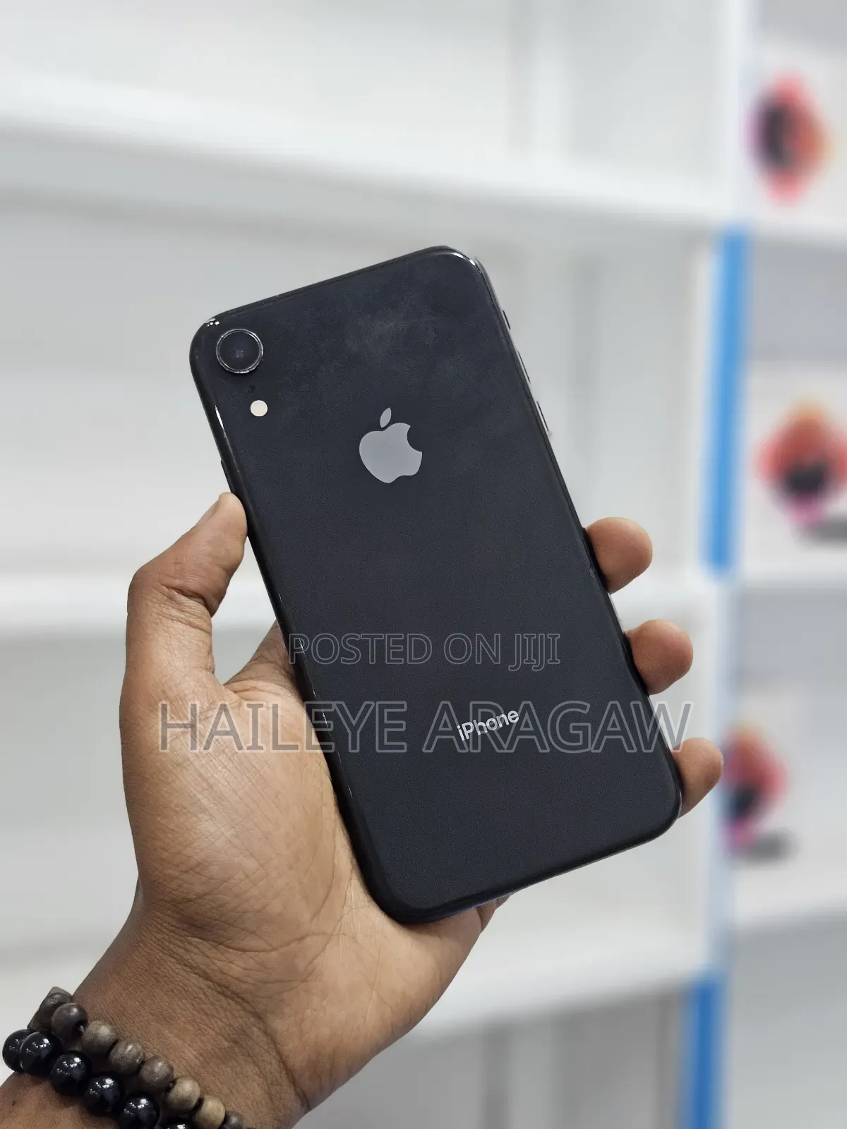New Apple iPhone XR 64 GB Black