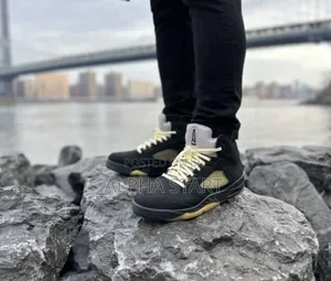 Air Jordan 5 ‘A Ma Maniere’ Dusk Mid Shoes