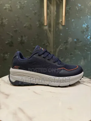 Skechers Hyper Burst ‘Gowalk’ Outdoor Shoes
