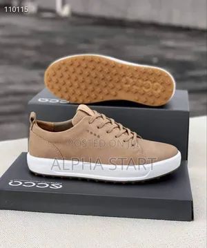 Photo - Ecco Soft Golf Leather Low Top Shoes