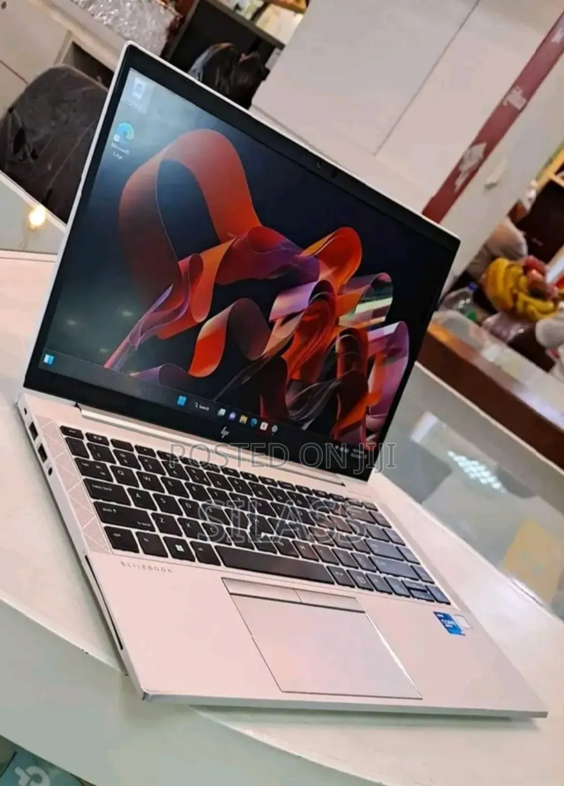 New Laptop HP EliteBook 840 G7 8GB Intel Core I5 SSD 512GB