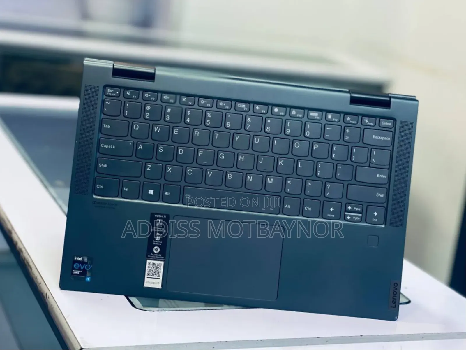 New Laptop Lenovo ThinkPad Yoga 12GB Intel Core I7 SSD 512GB