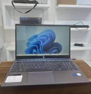 New Laptop HP Pavilion 15 8GB Intel Core I5 SSD 512GB