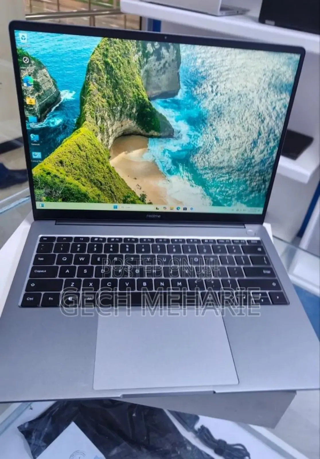 New Laptop 16GB Intel Core i5 SSD 512GB