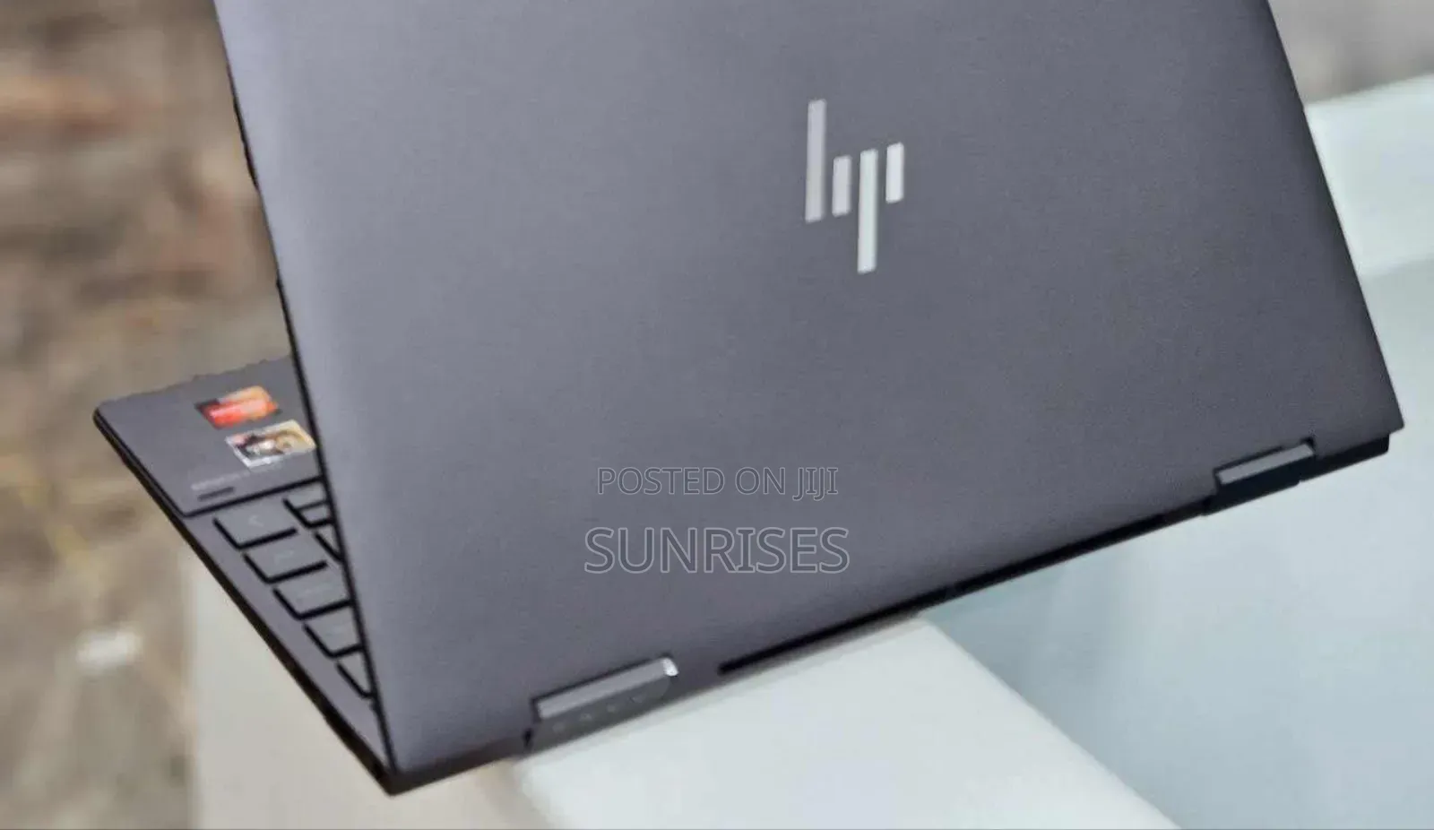 New Laptop HP Envy X360 8GB AMD Ryzen 5 SSD 512GB