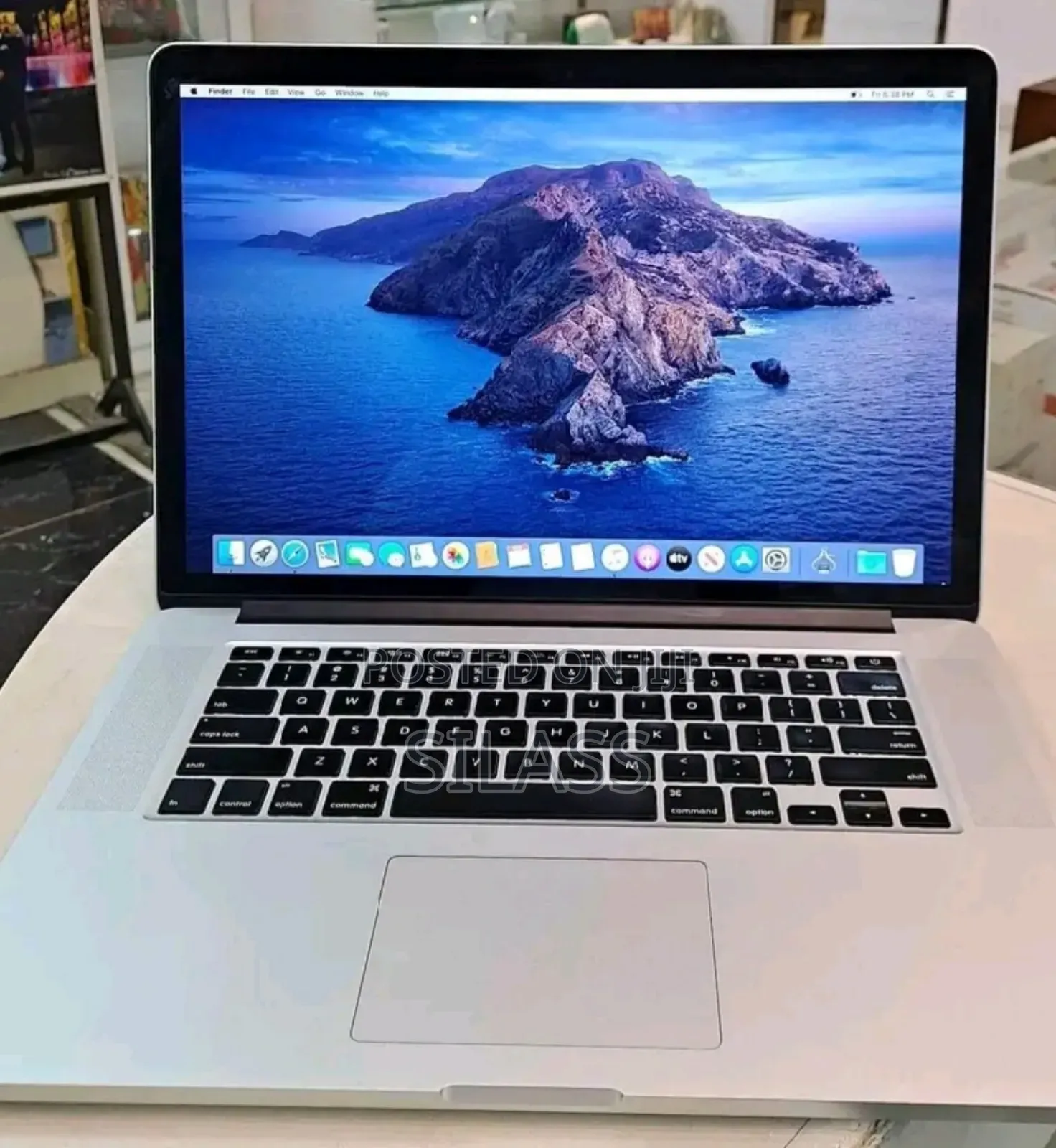 New Laptop Apple MacBook Pro 2013 16GB Apple M1 Max SSD 256GB