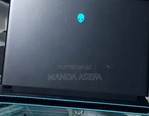 New Laptop Alienware M17x R2 32GB AMD Ryzen 9 SSD 1T