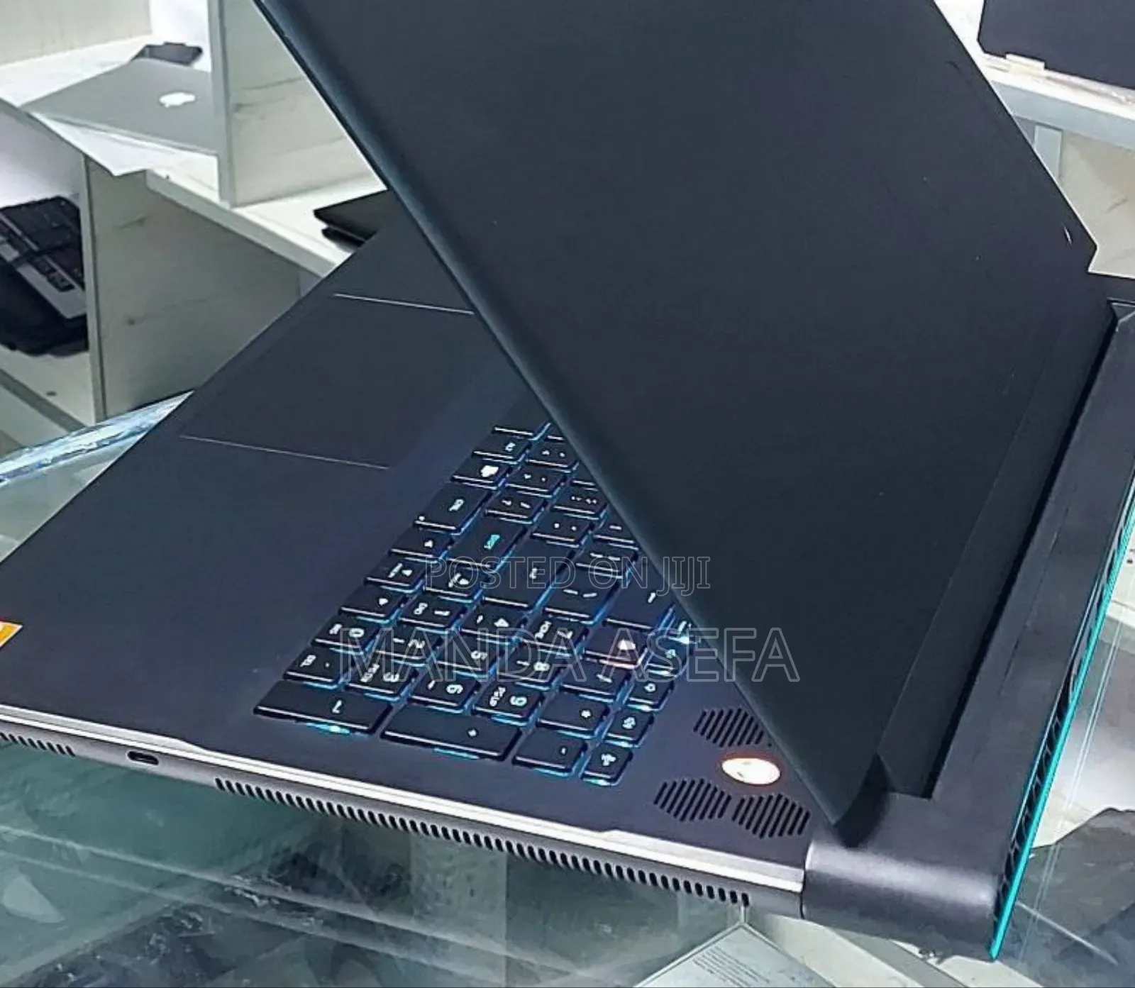 New Laptop Alienware M17x R2 32GB AMD Ryzen 9 SSD 1T