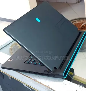 New Laptop Alienware M17x R2 16GB AMD Ryzen 9 SSD 512GB