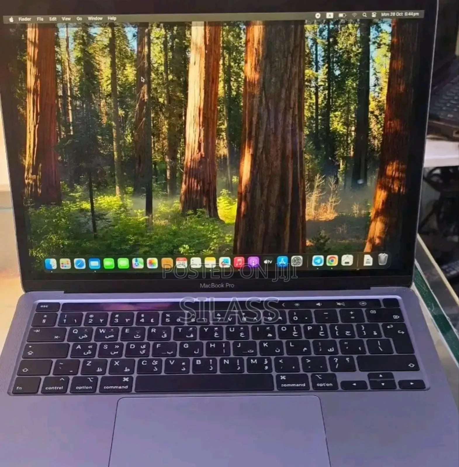 New Laptop Apple MacBook Pro 2020 8GB Intel Core I5 SSD 512GB