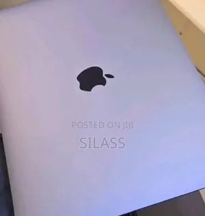 New Laptop Apple MacBook Pro 2020 8GB Intel Core I5 SSD 512GB