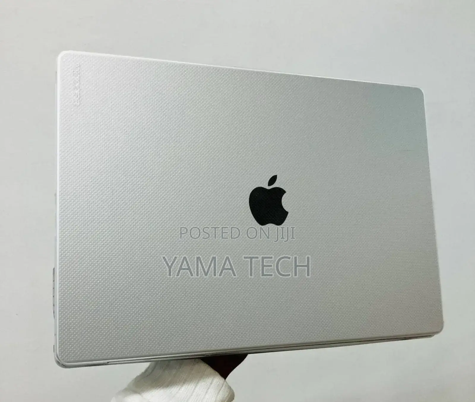 New Laptop Apple MacBook Pro 2021 M1 16GB Apple M1 SSD 1T