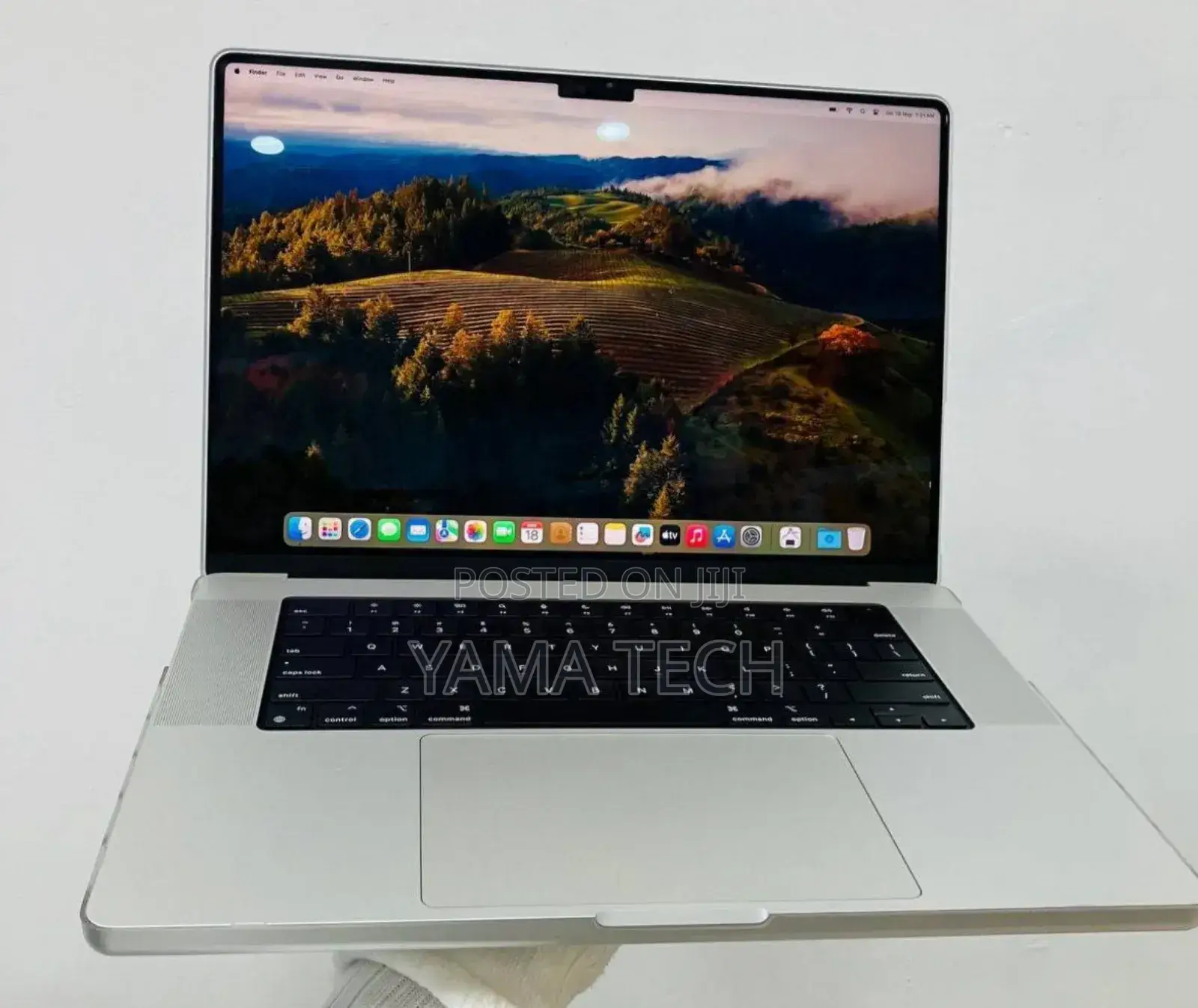 New Laptop Apple MacBook Pro 2021 M1 16GB Apple M1 SSD 1T