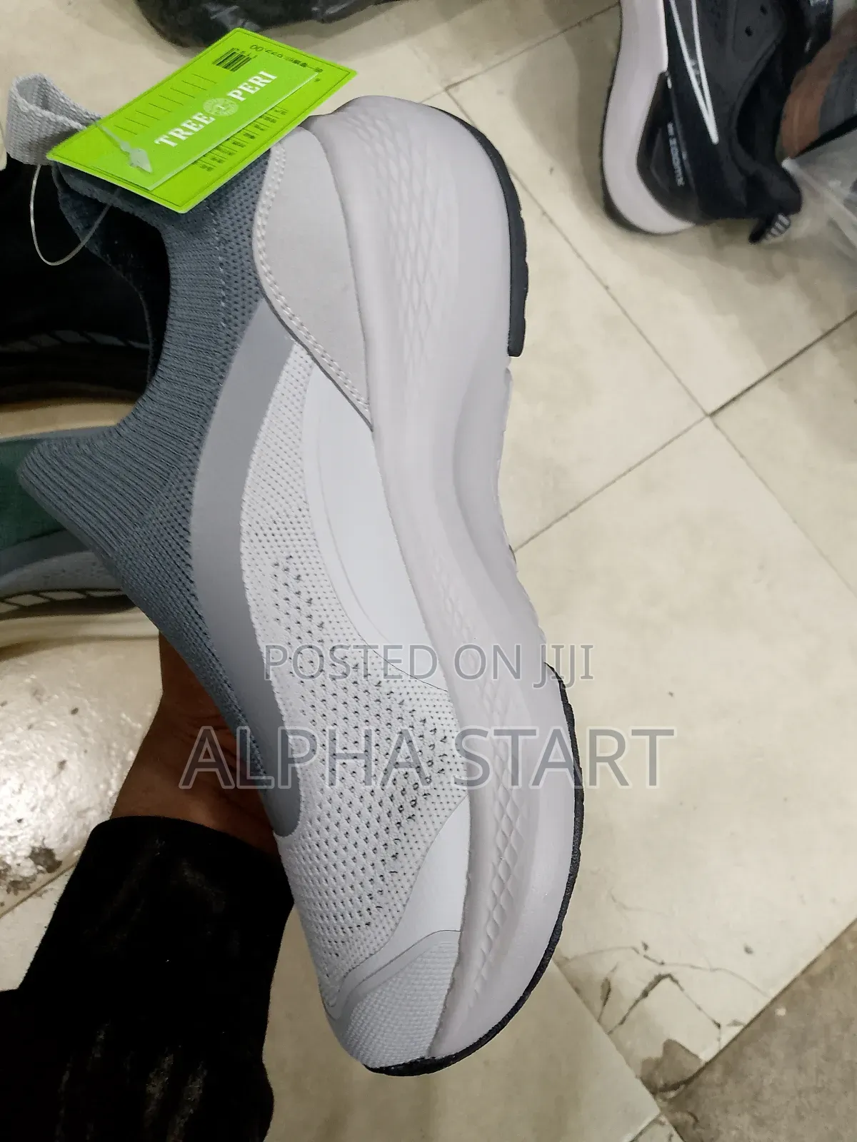 Skechars Master Quality Made In Vetinam