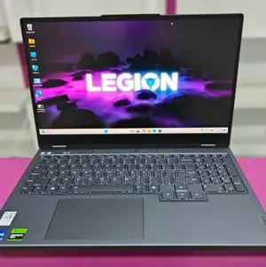 New Lenovo Legion Y7000P IRX9 Gaming Laptop 24GB Intel Core I7 SSD 1T