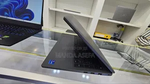 New Laptop Dell Latitude 3540 8GB Intel Core I7 SSD 256GB