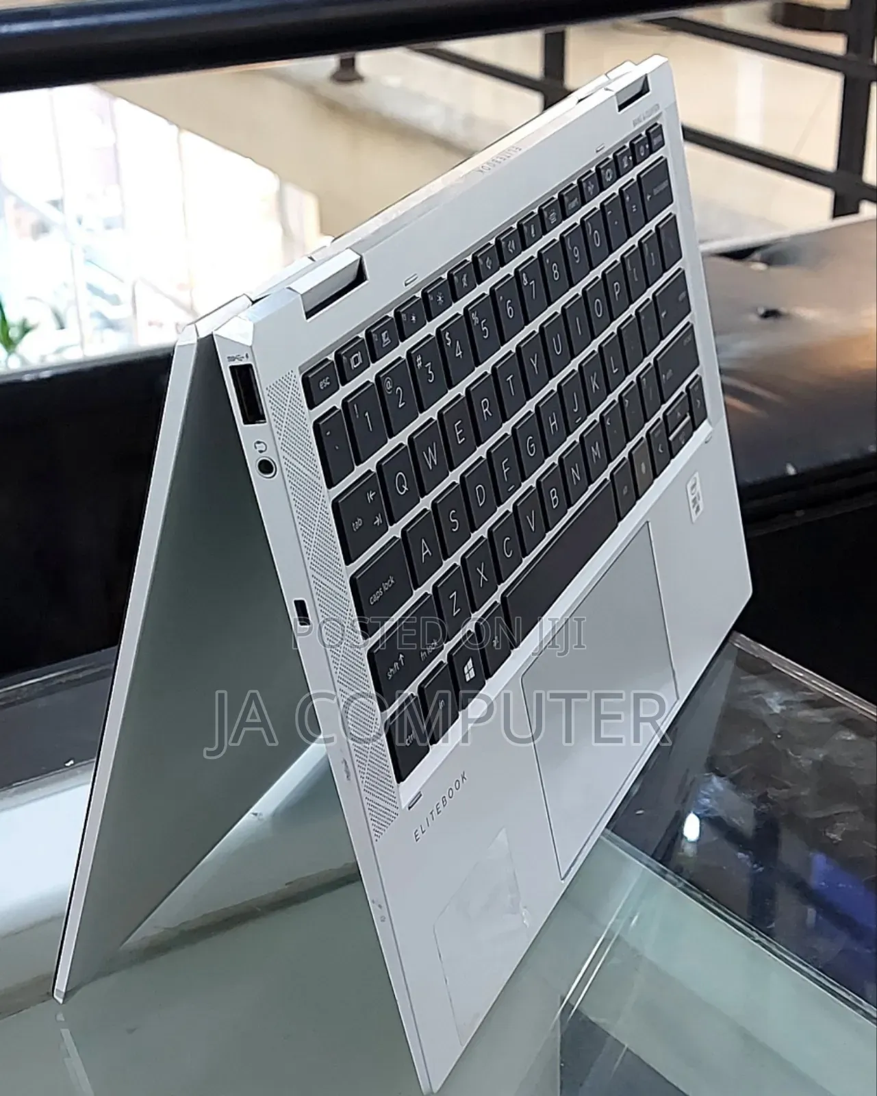 New Laptop HP EliteBook 1030 16GB Intel Core I5 SSD 512GB
