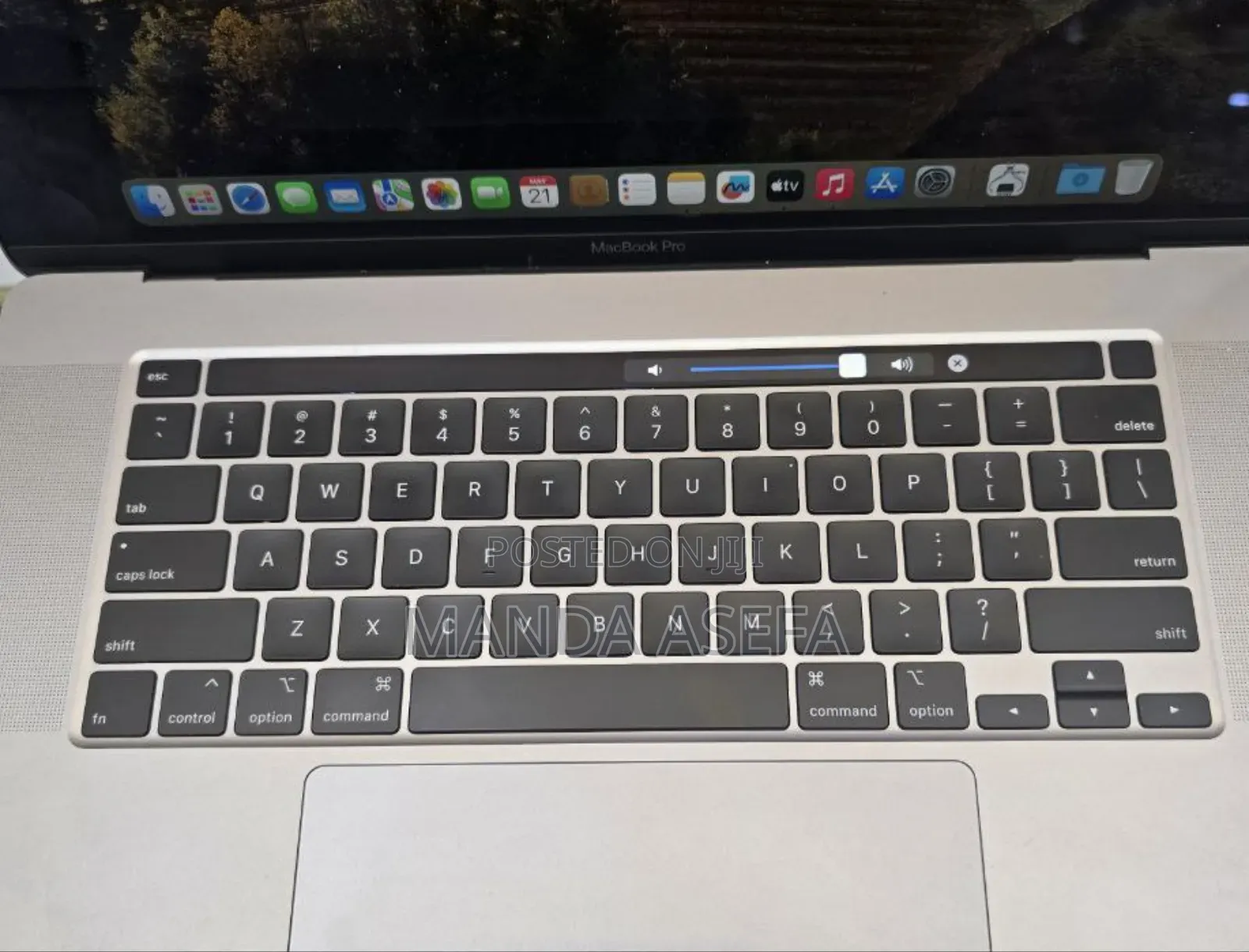 New Laptop Apple MacBook Pro 2019 32GB Intel Core I9 SSD 1T