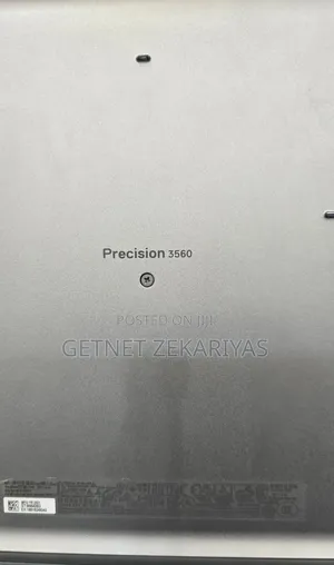 New Laptop Dell Precision 3561 16GB Intel Core I7 SSD 256GB