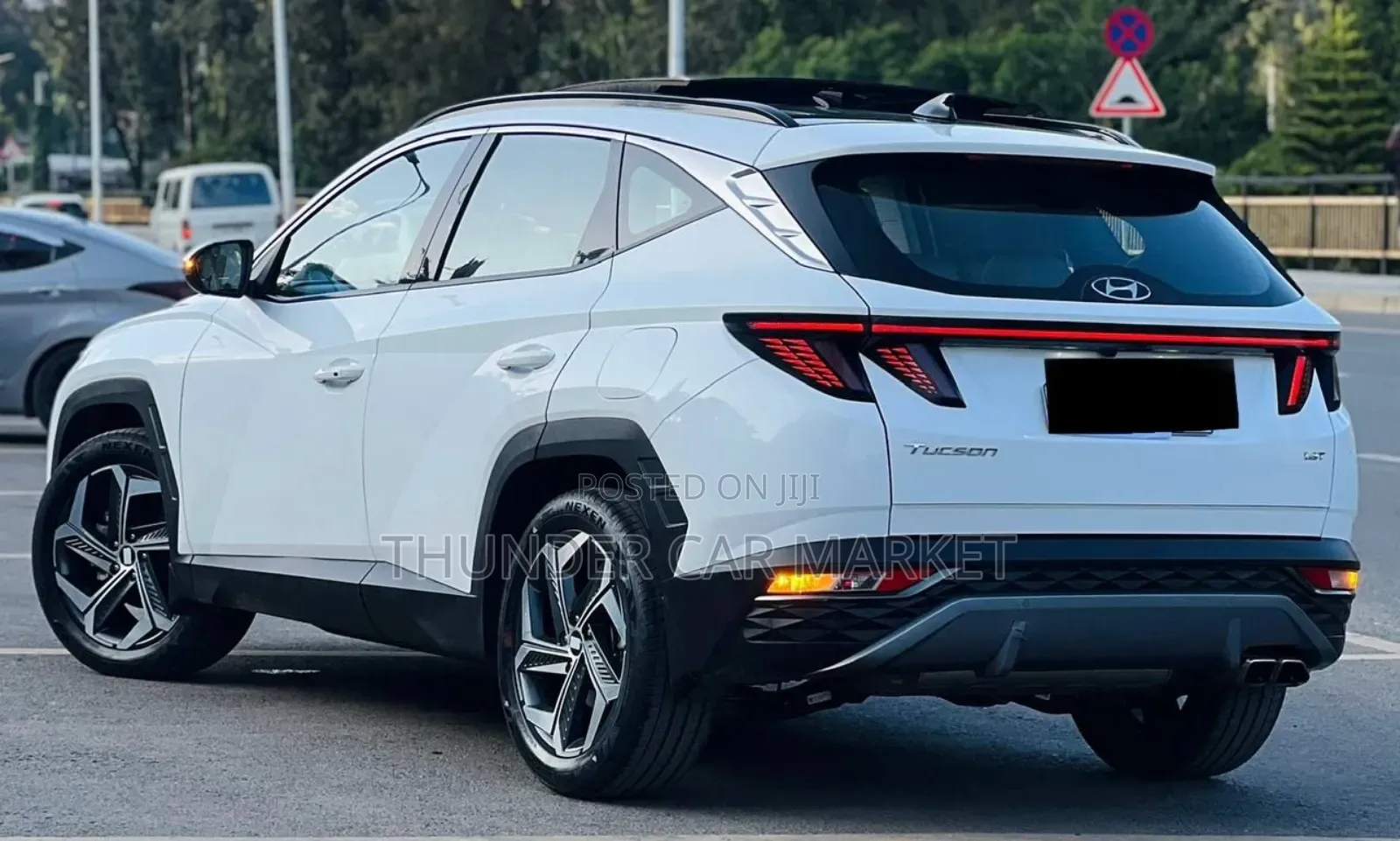 Hyundai Tucson 2022 White