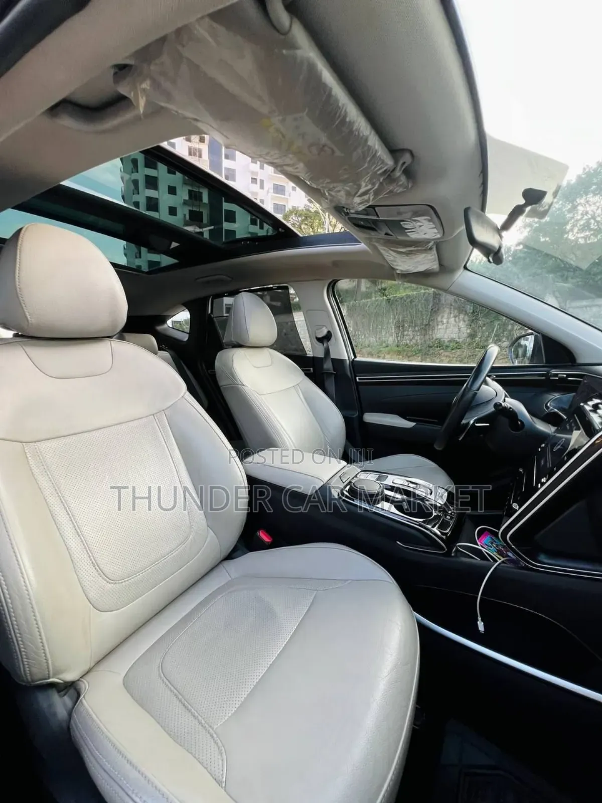 Hyundai Tucson 2022 White